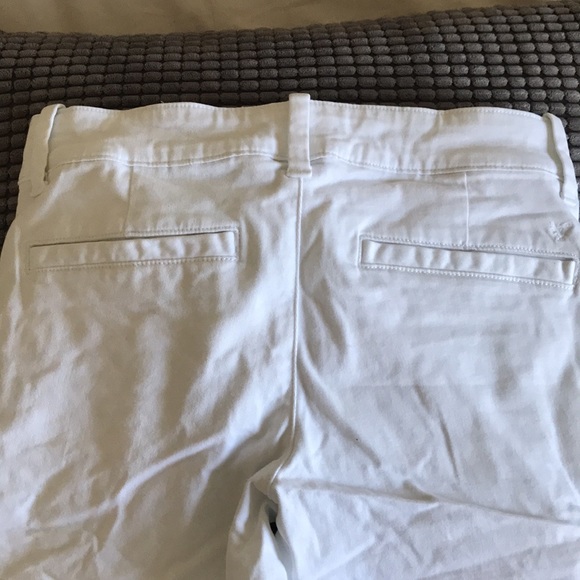 American Eagle Chino Midi Shorts in White - Picture 6 of 6